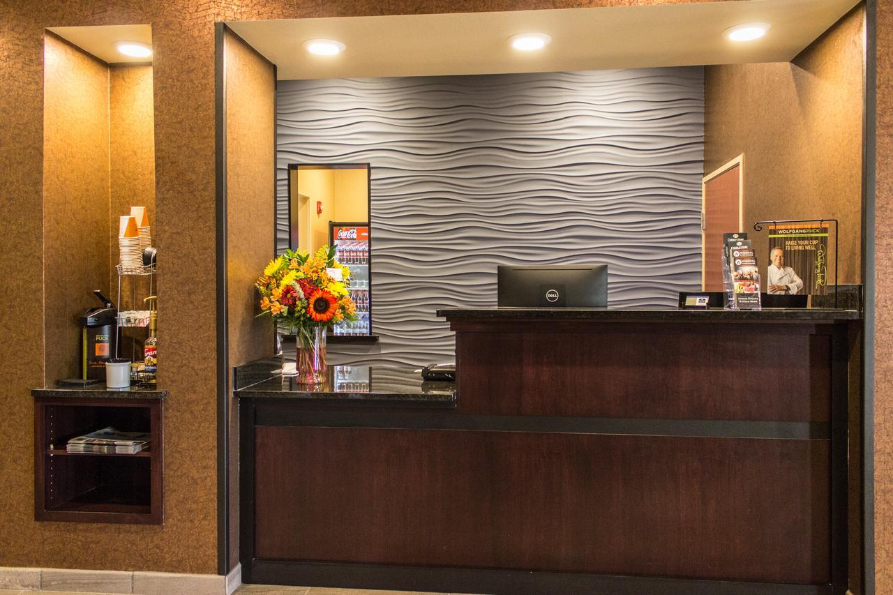 Cobblestone Hotel & Suites - Stevens Point Dış mekan fotoğraf